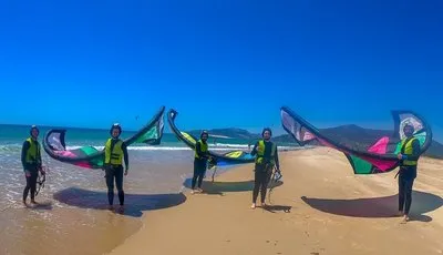 groep kite lessen tarifa